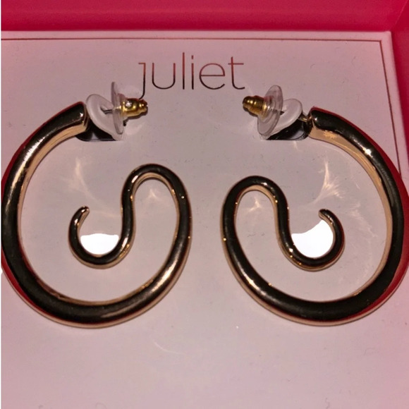 Juliet gold tone Unique Chunky Swirl Hoops New - Picture 10 of 10